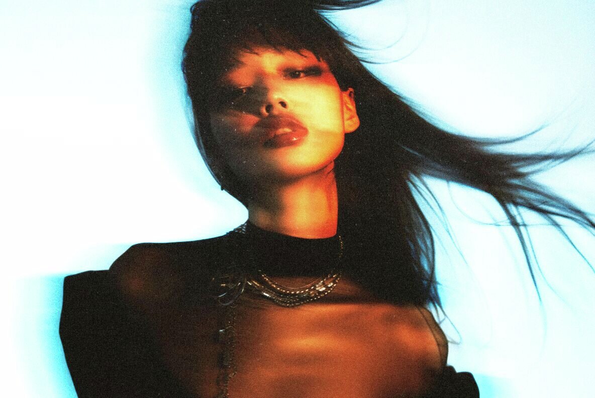 Dreamy Motion Blur Photo Effect 4