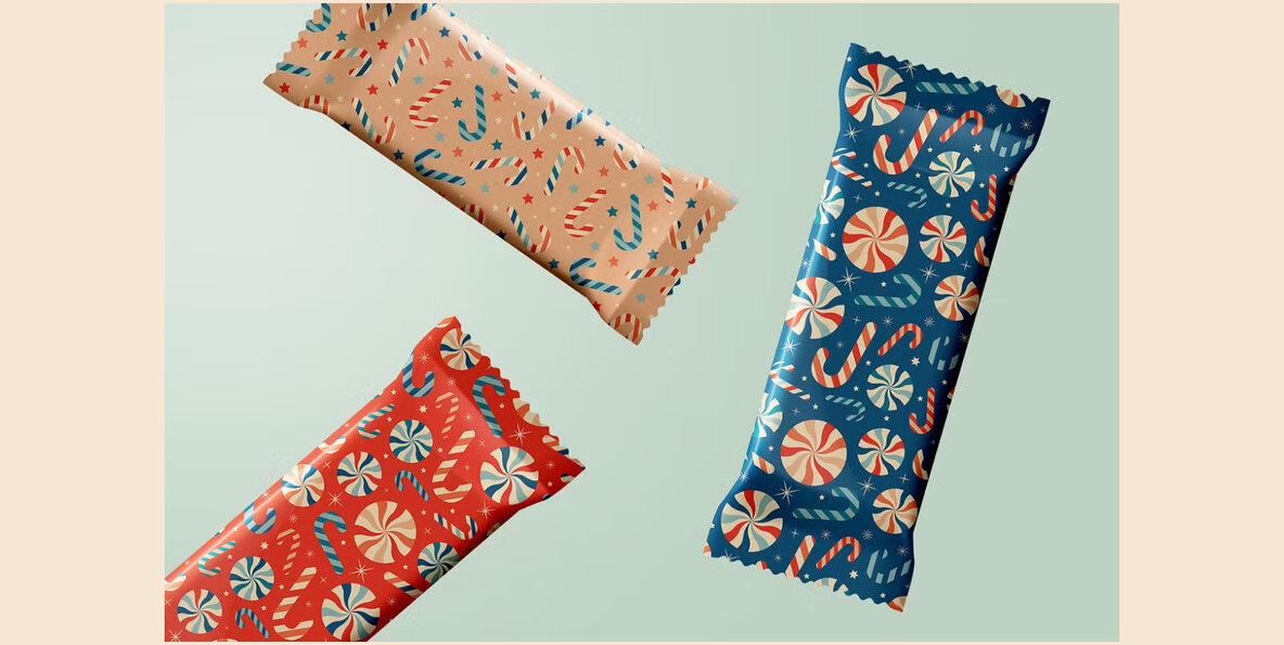 Retro Christmas Graphics Bundle 25