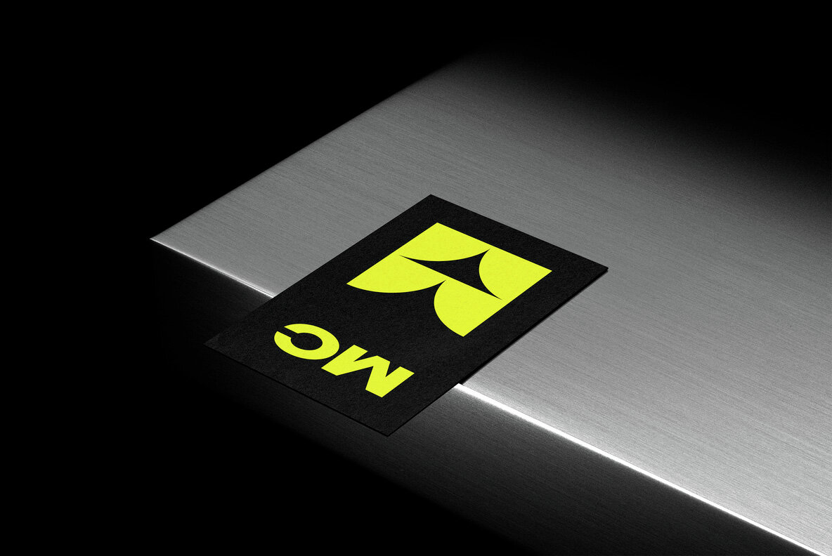 85x55mm Business Card Mockup 8