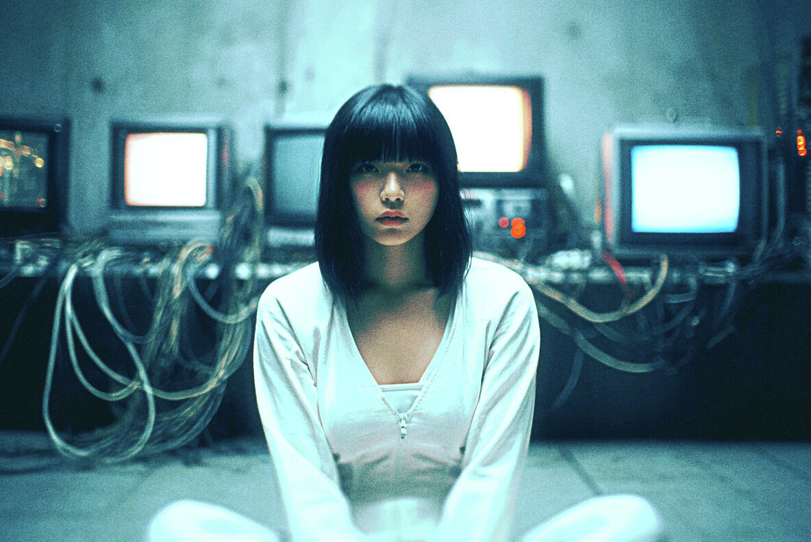 Cold Cinematic Photo Effect 3