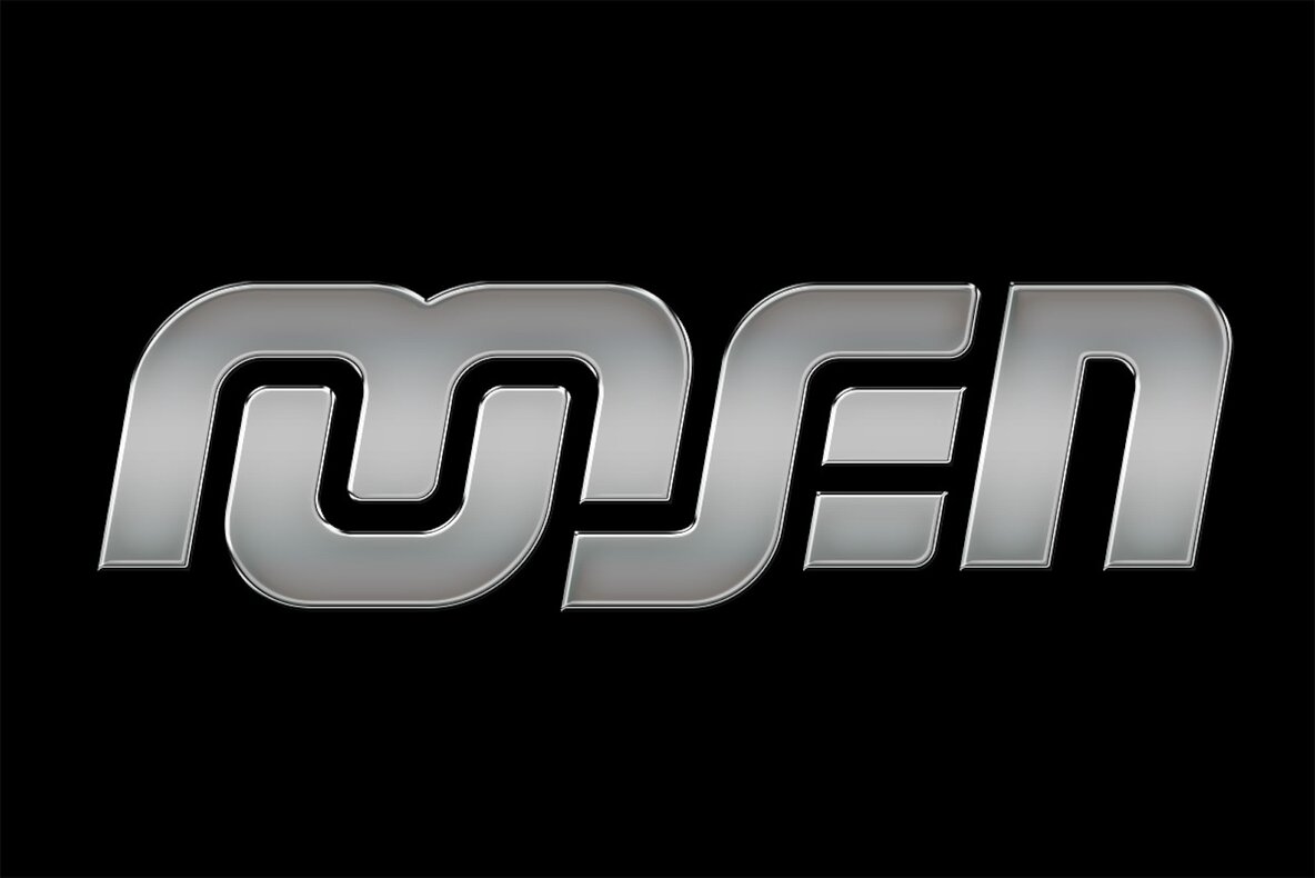 Chrome Metal Photoshop Effects 14