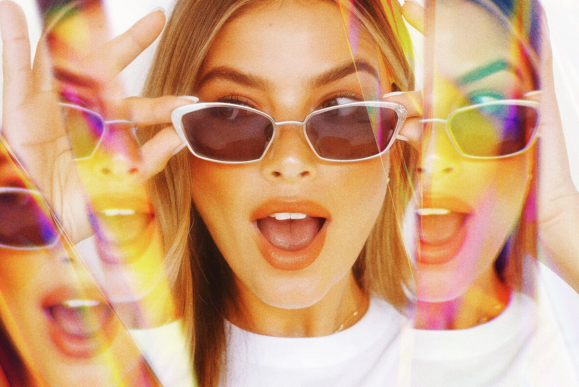 Prismatic Photo Effect 4