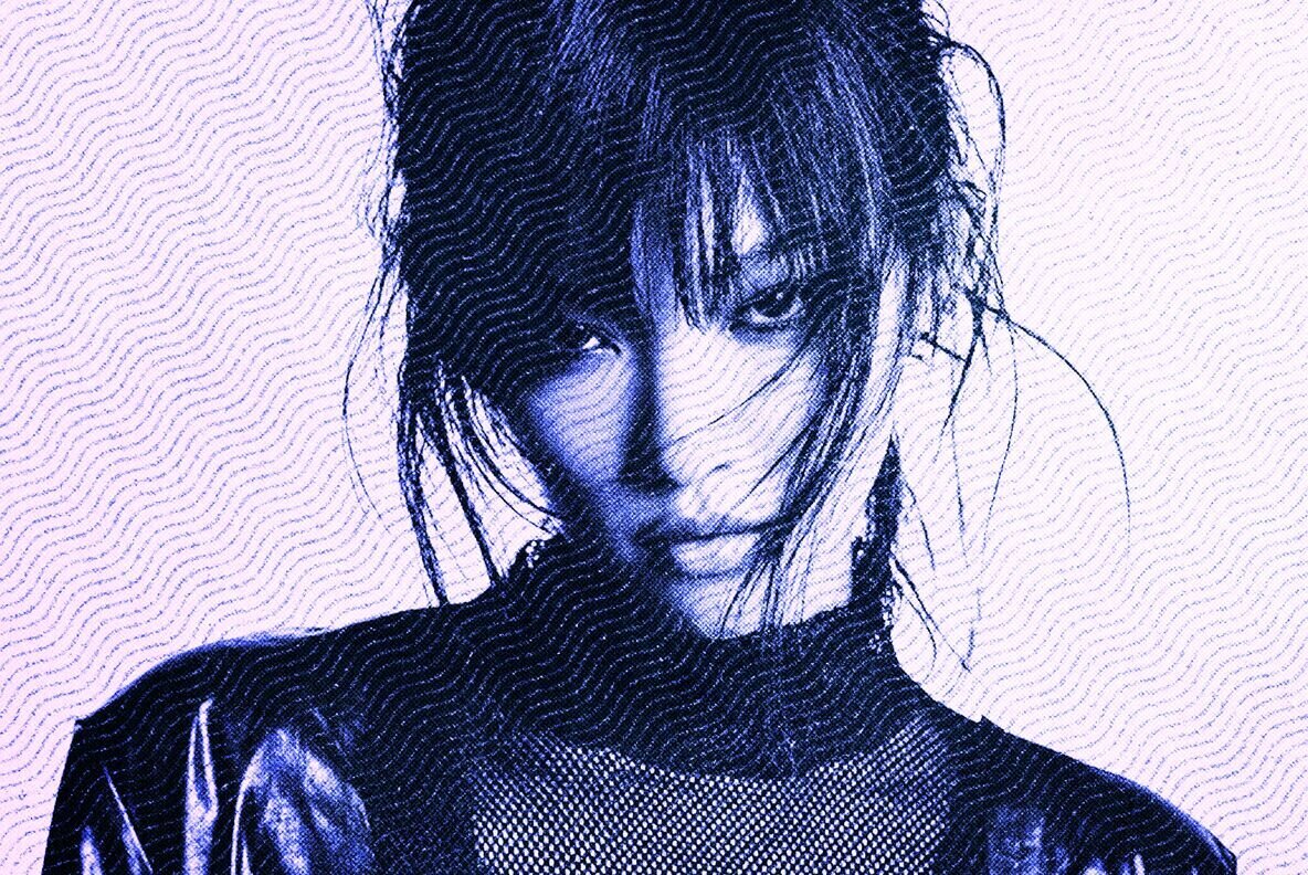 Wavy Halftone Photo Effect 2