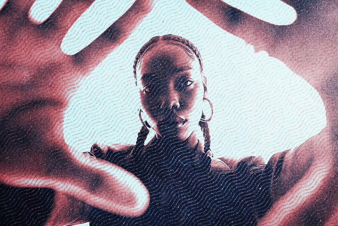 Wavy Halftone Photo Effect 3