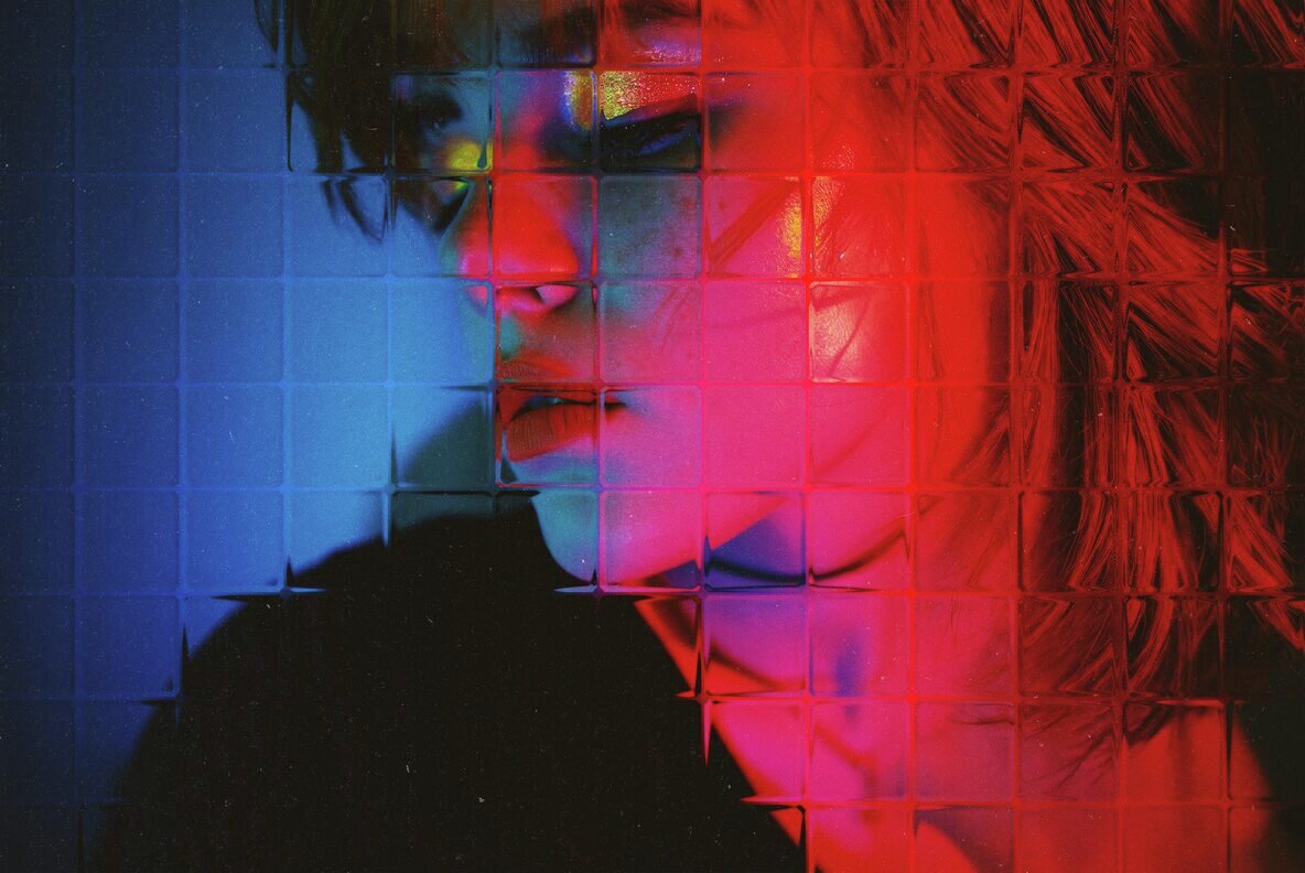 Glass Refraction Photo Effect 7