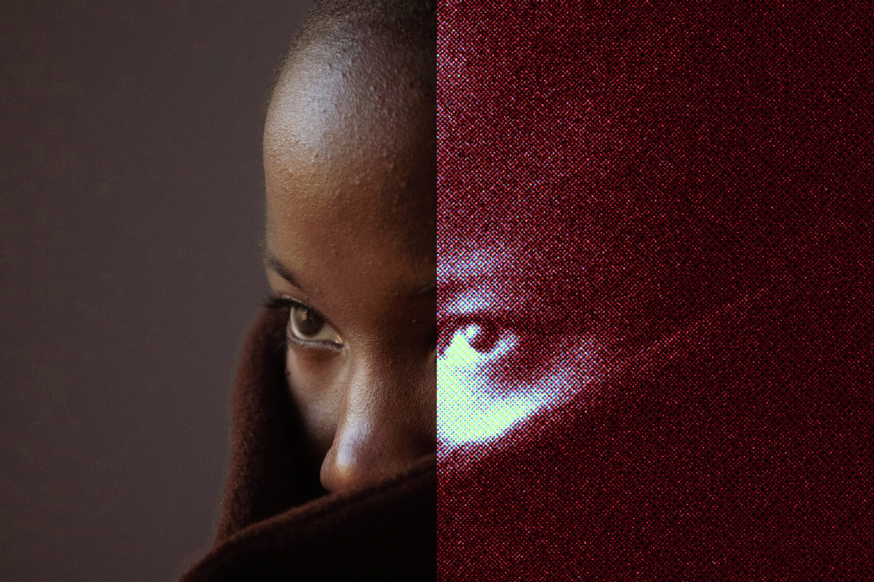 Grunge Printed Halftone Image Effect Mockup 7