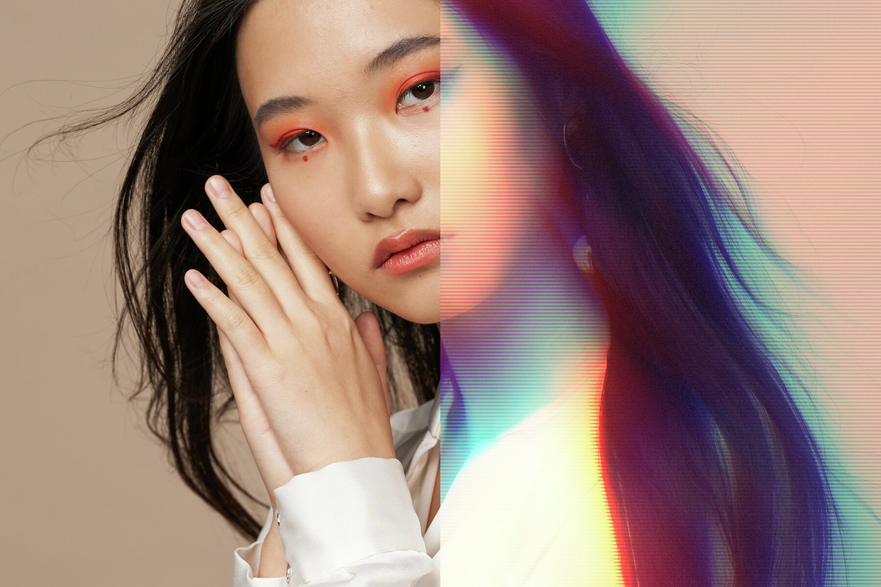 Prism Split Image Effect Mockup 7