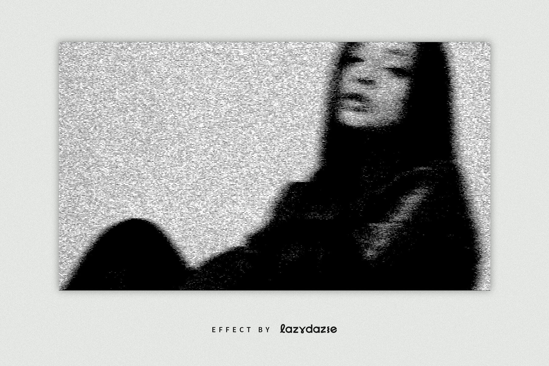 Grunge Halftone Image Effect Mockup 2