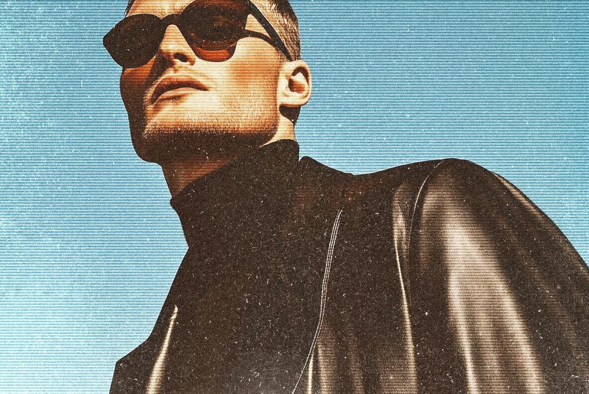 Vintage Postcard Halftone Effect 2