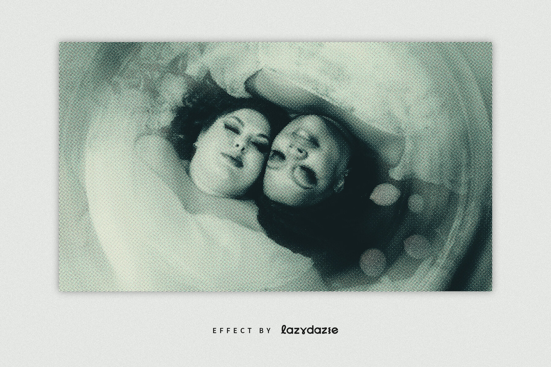 Halftone Spin Blur Image Effect Mockup 4