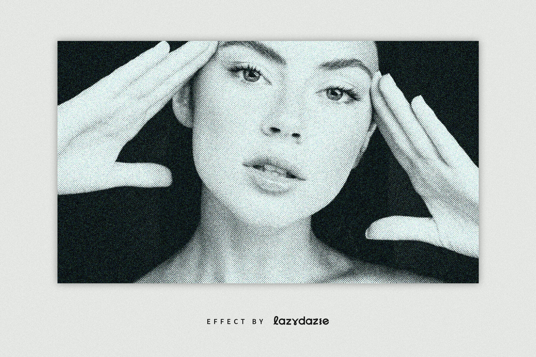 Halftone Grunge Image Effect Mockup 2