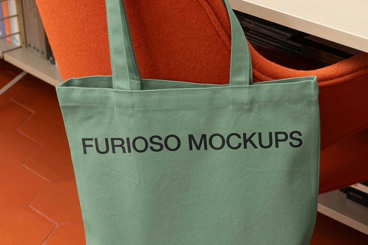 Tote Bag Mockup 04FM 5