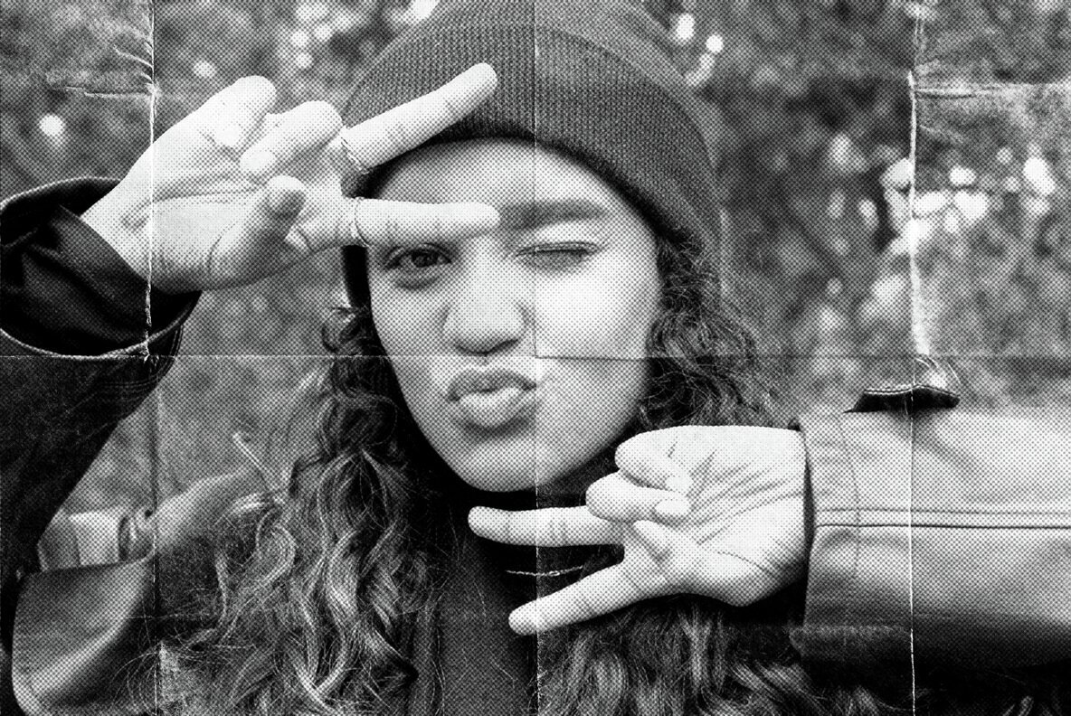 Folded Paper Photo Effect 3