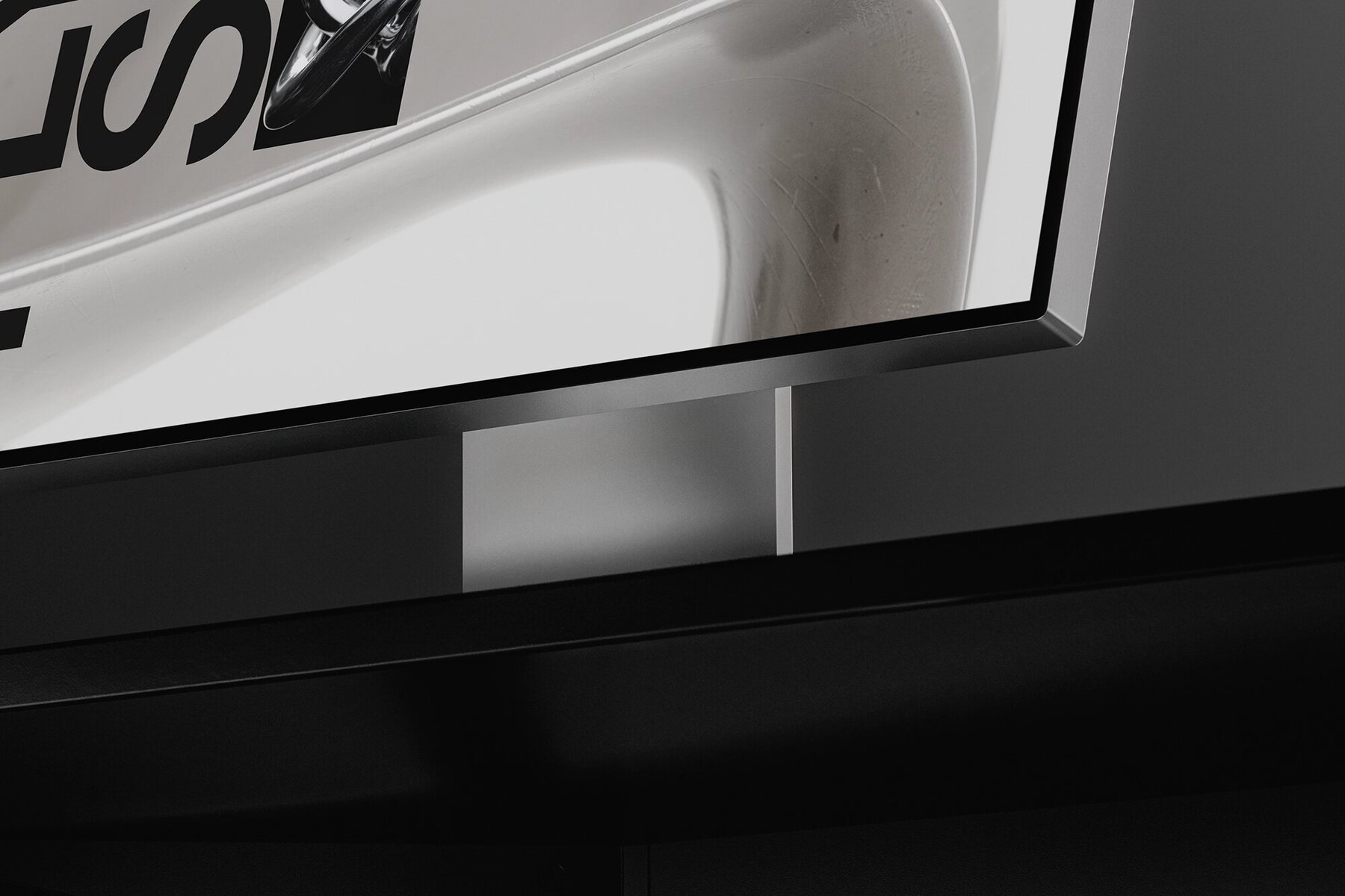 Pro Display XDR   2 4