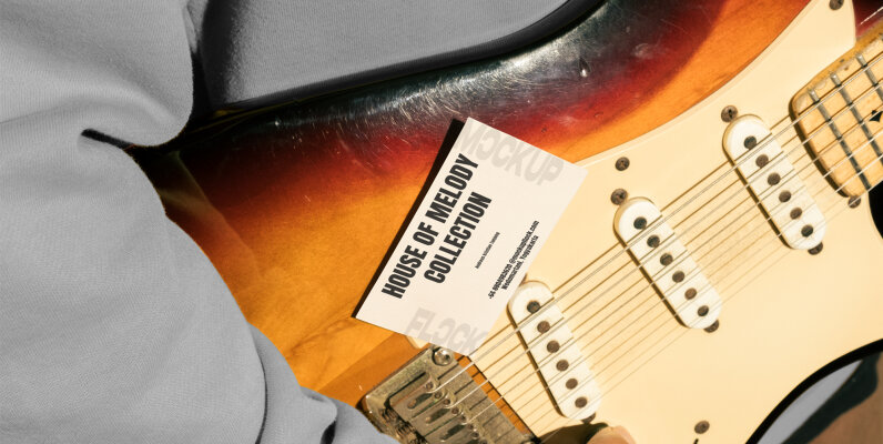 HOM Business Card 16 Mockup