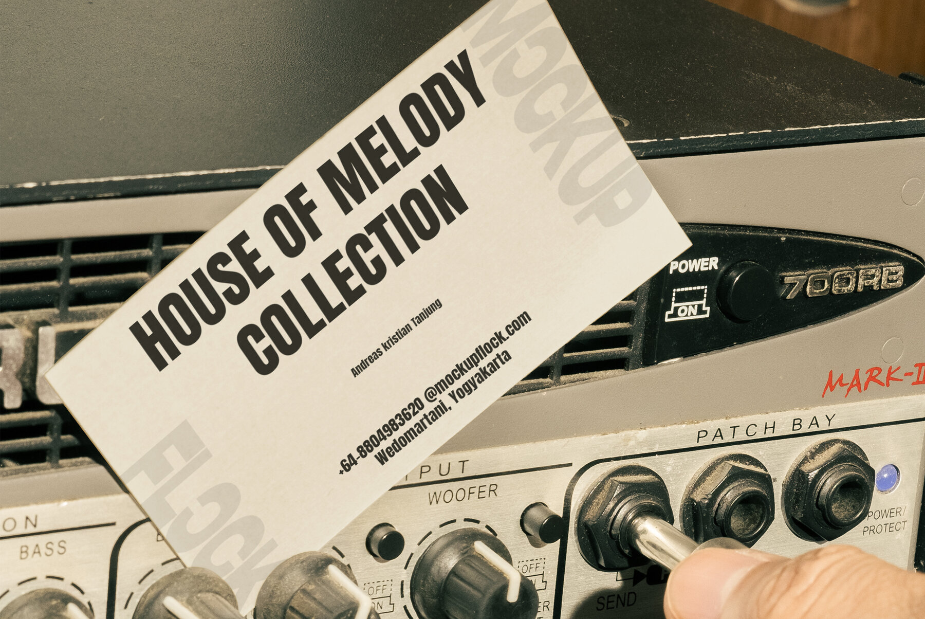 HOM Business Card 15 Mockup 1