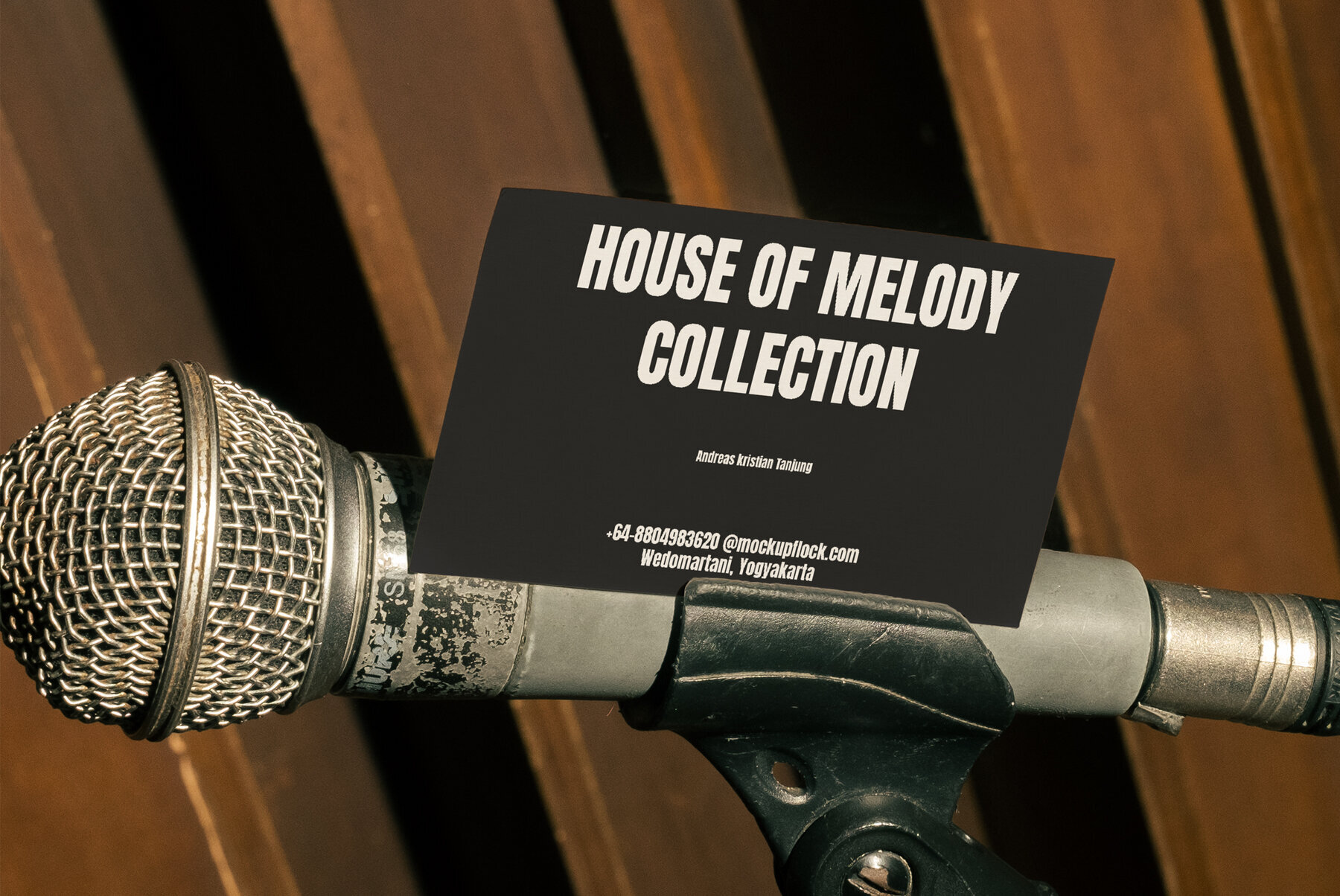 HOM Business Card 12 Mockup 3