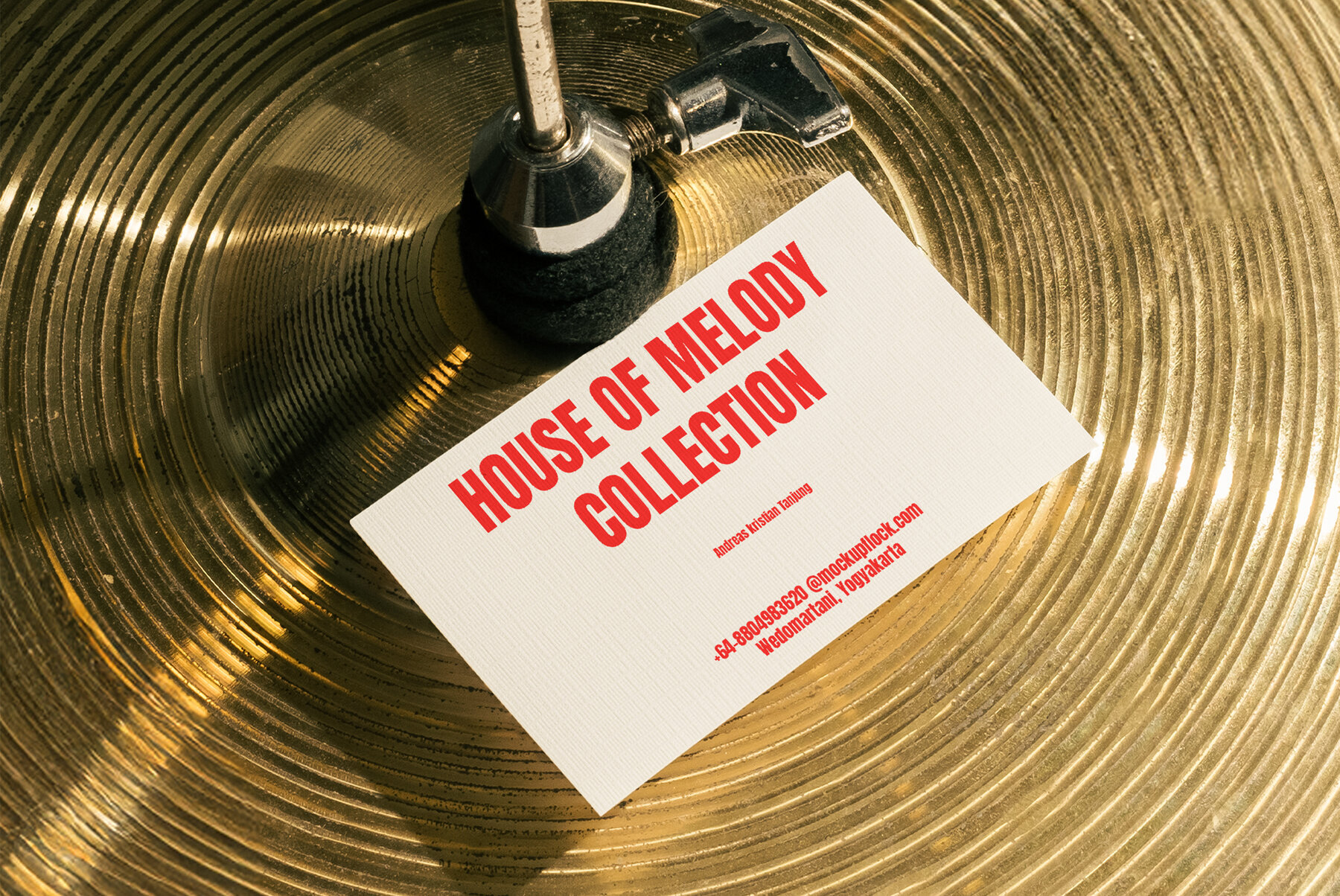 HOM Business Card 13 Mockup 2