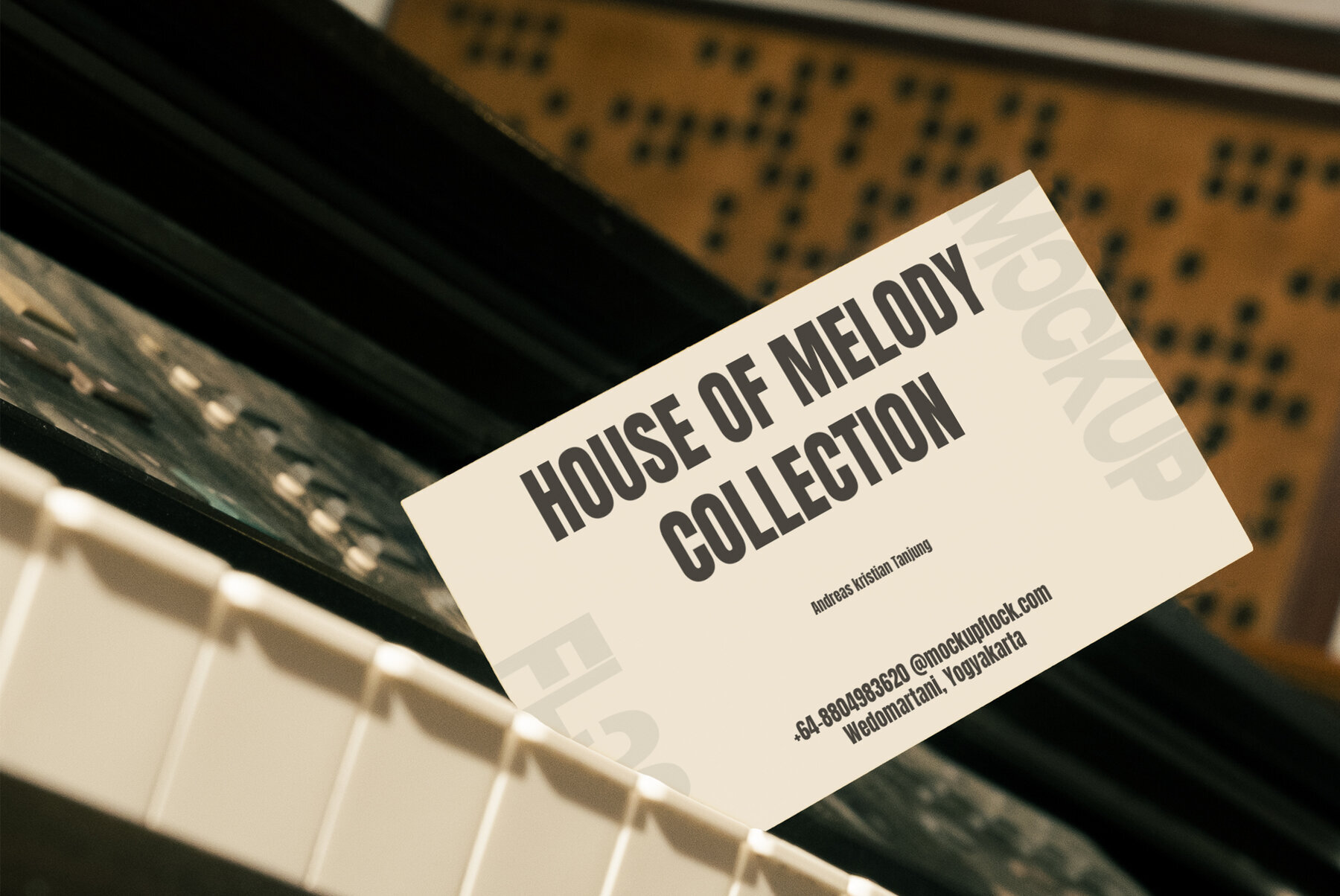 HOM Business Card 10 Mockup 1