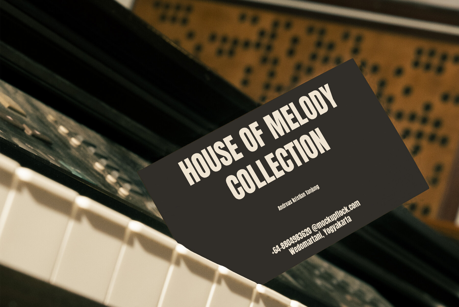 HOM Business Card 10 Mockup 3