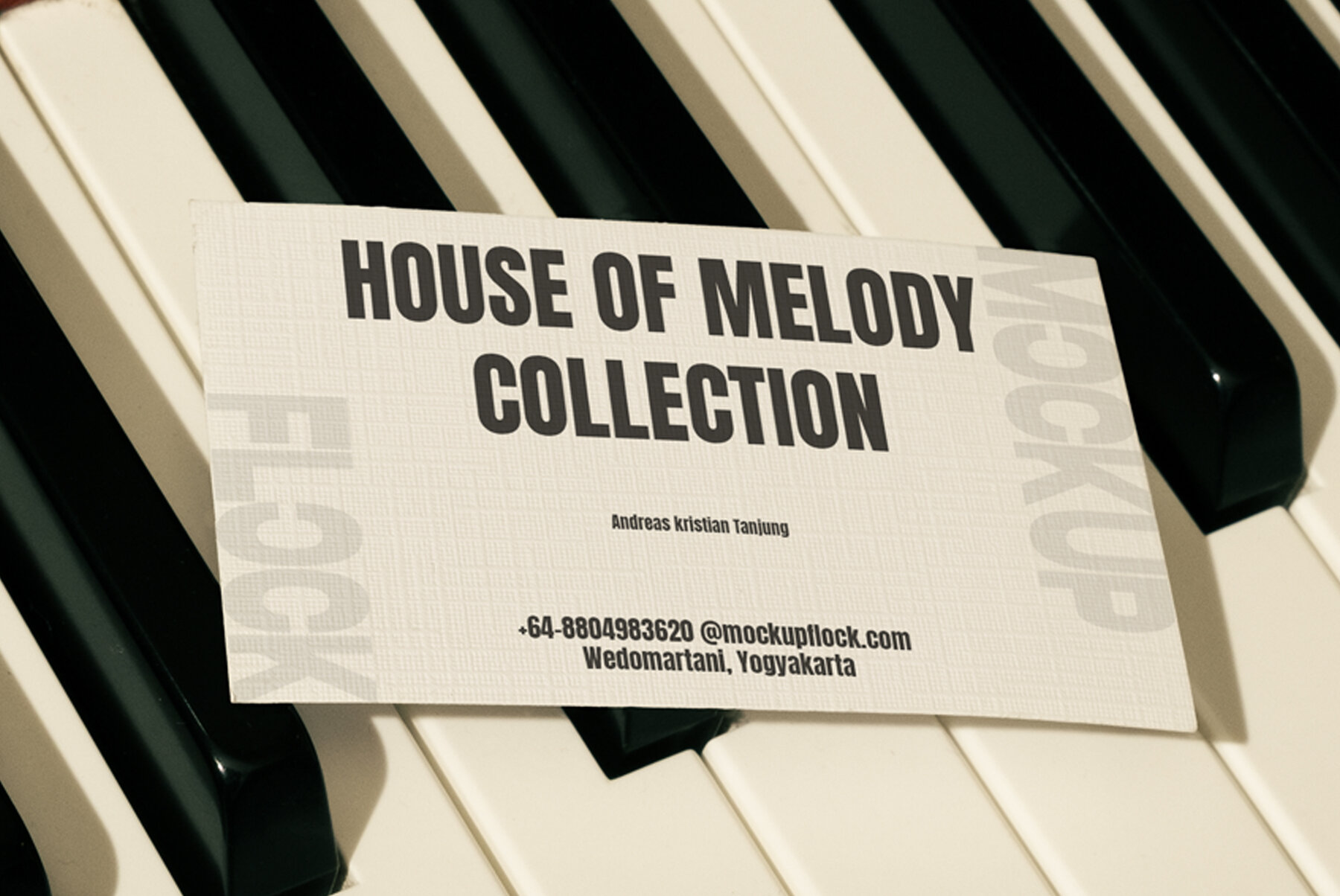 HOM Business Card 09 Mockup 4