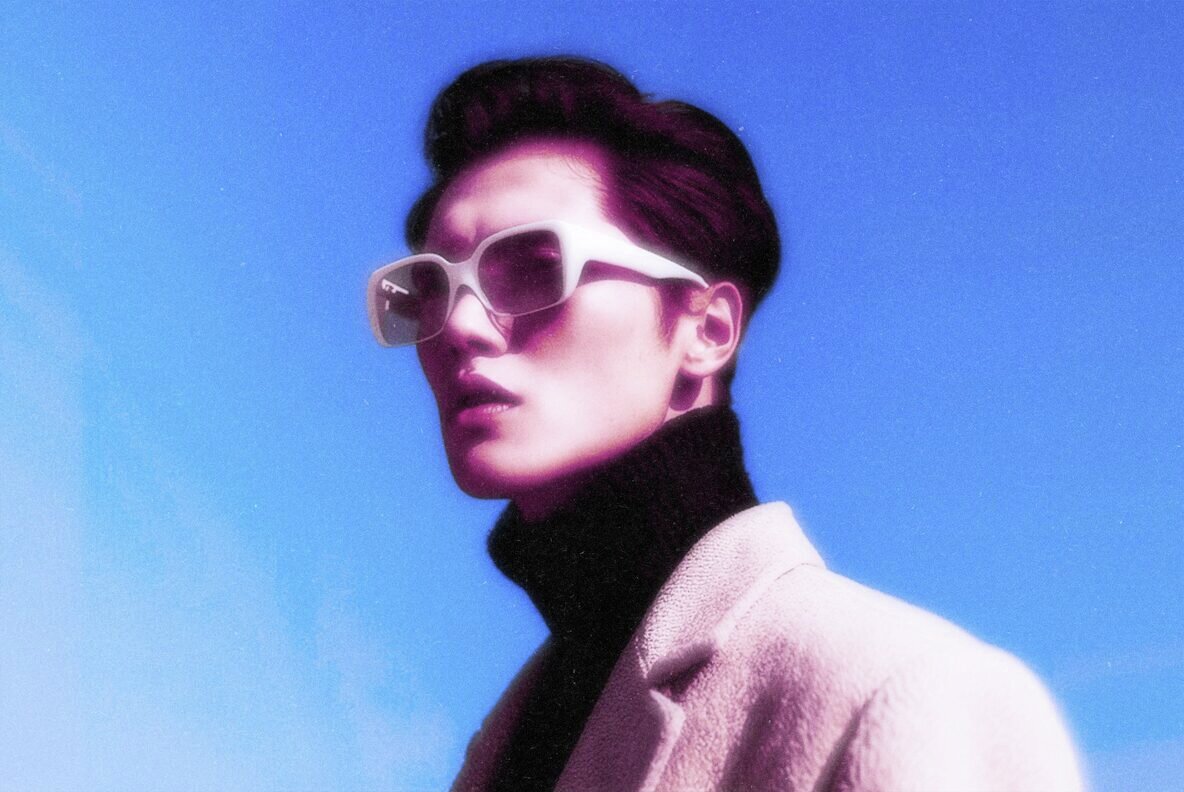 Y2K Glowing Photo Effect 7