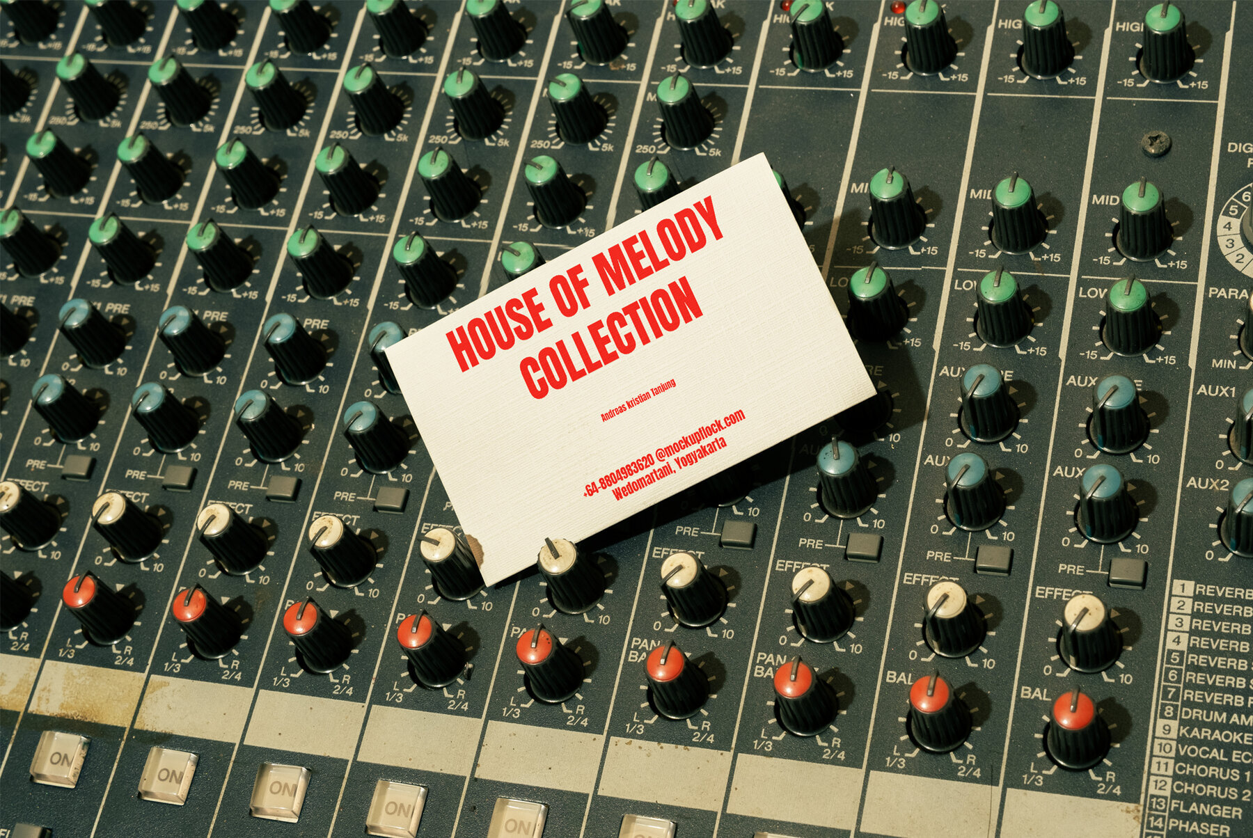 HOM Business Card 08 Mockup 2