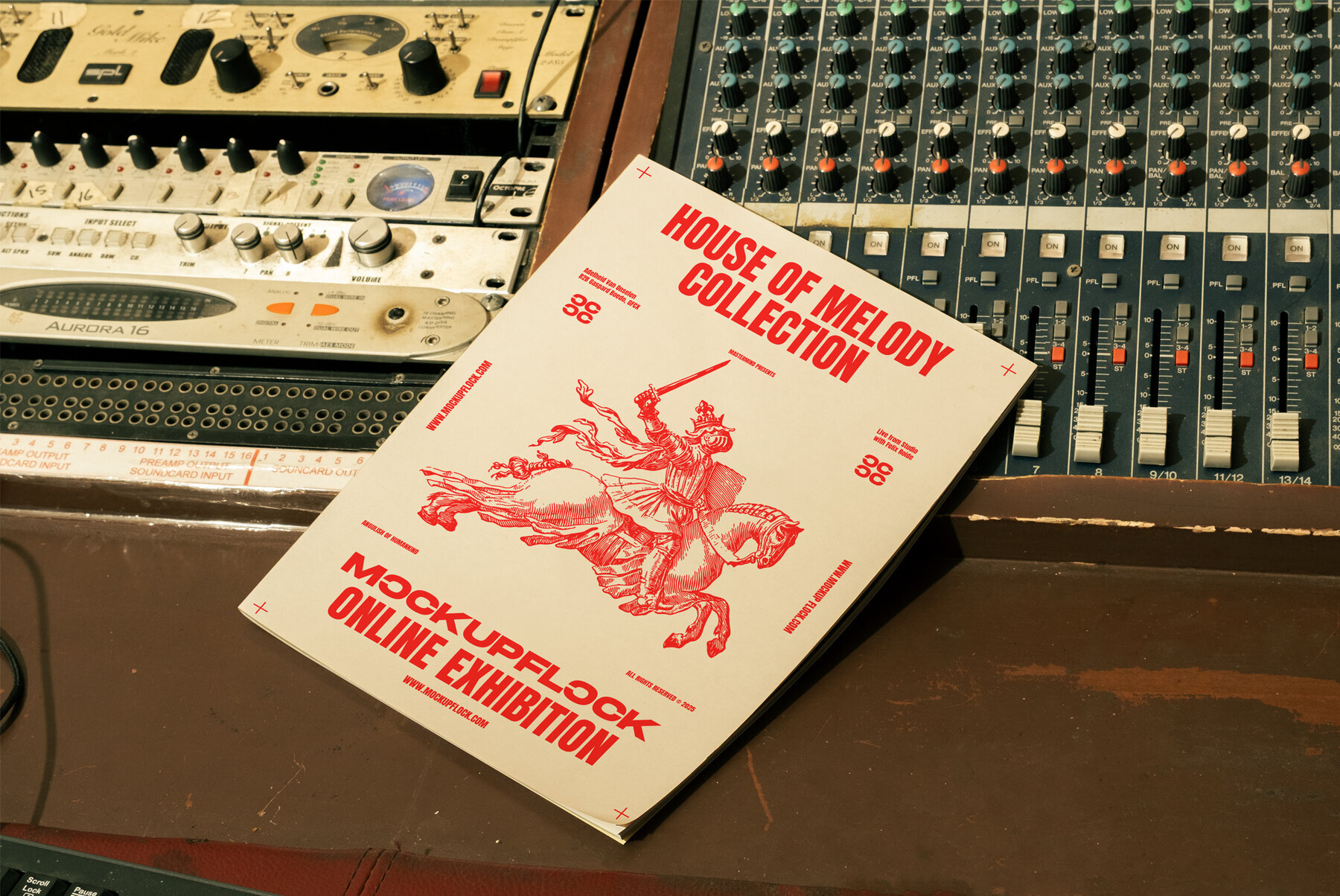 HOM Magazine 01 Mockup 2