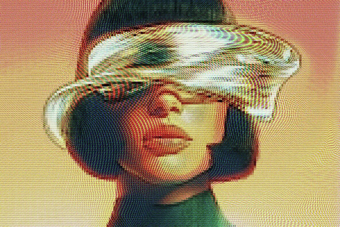 Pixelated Screen Photo Effect 3