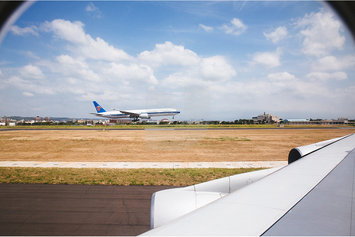 Airport Images Airport Images