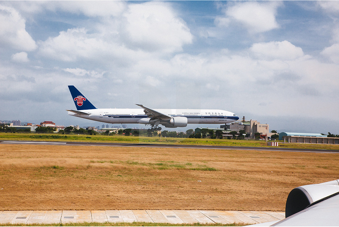 Airport Images Airport Images