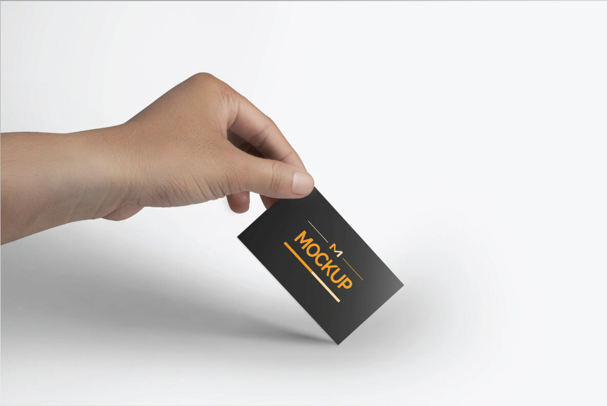 6 Style Business Card Mockups 7