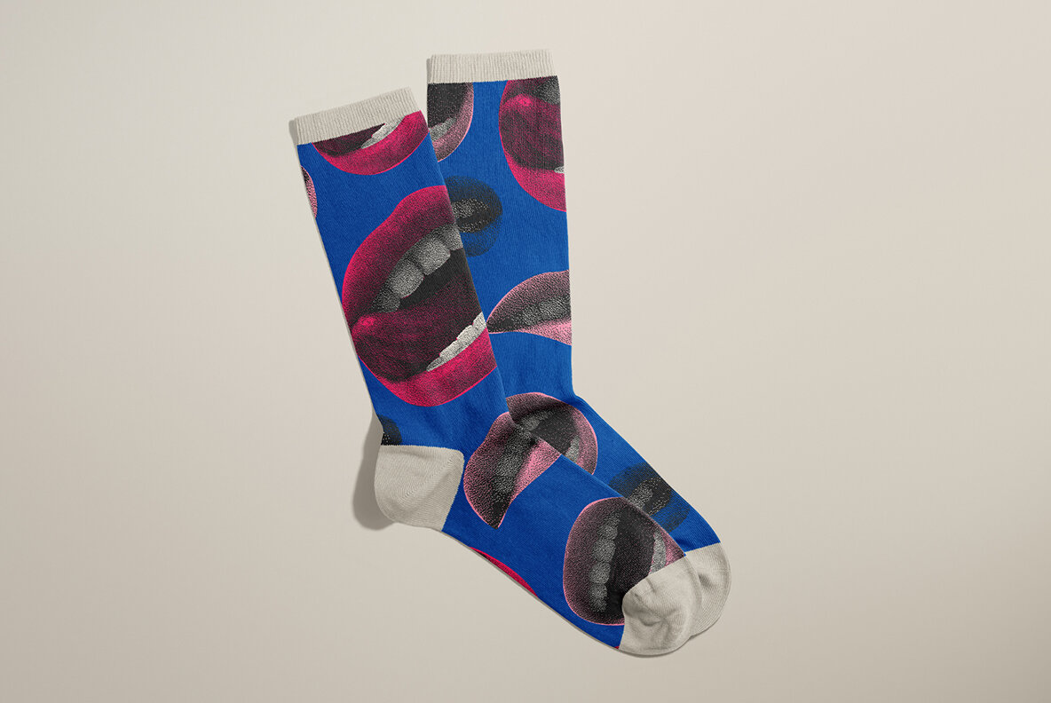 Lips Seamless Patterns and Stickers 8