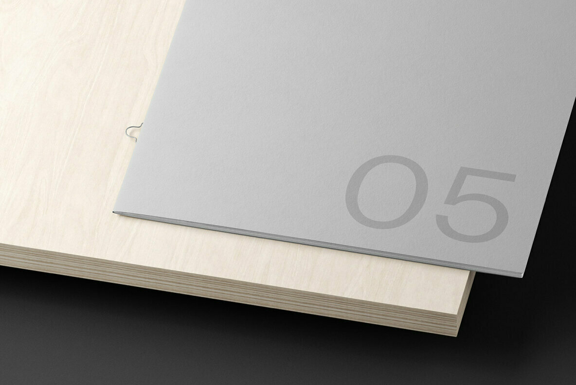 Magazine 05 Standard Mockup 3