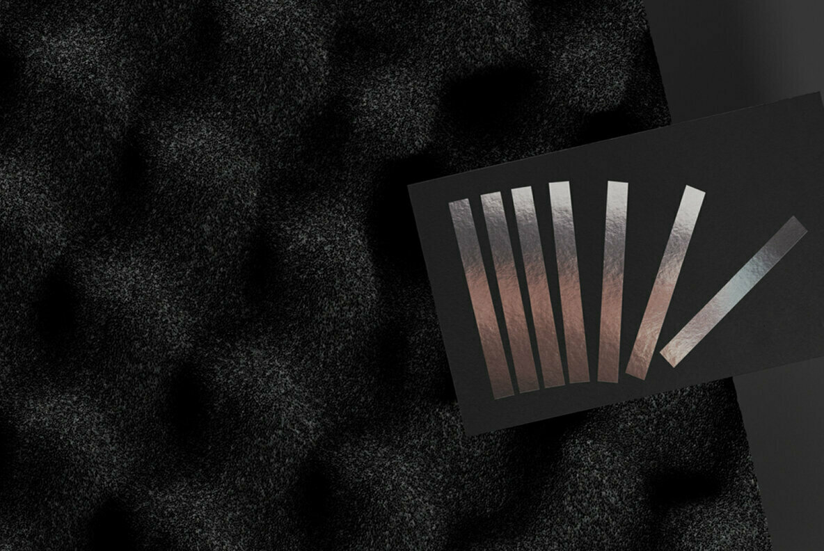 Business Card 05 Standard Mockup 3