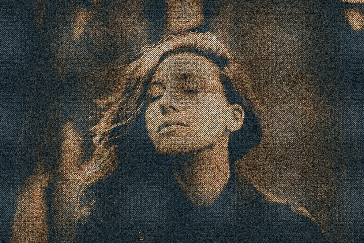 Vintage Halftone Effect 4