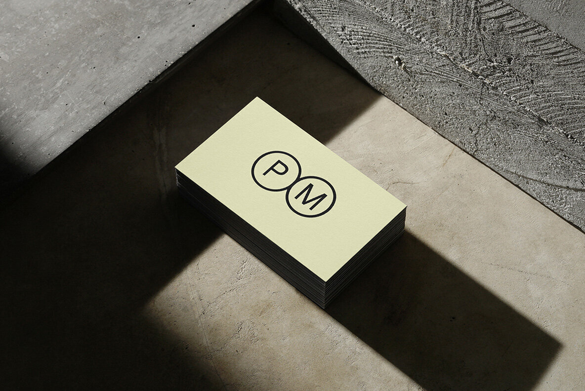 PM BC 01   Business Card Mockup 3
