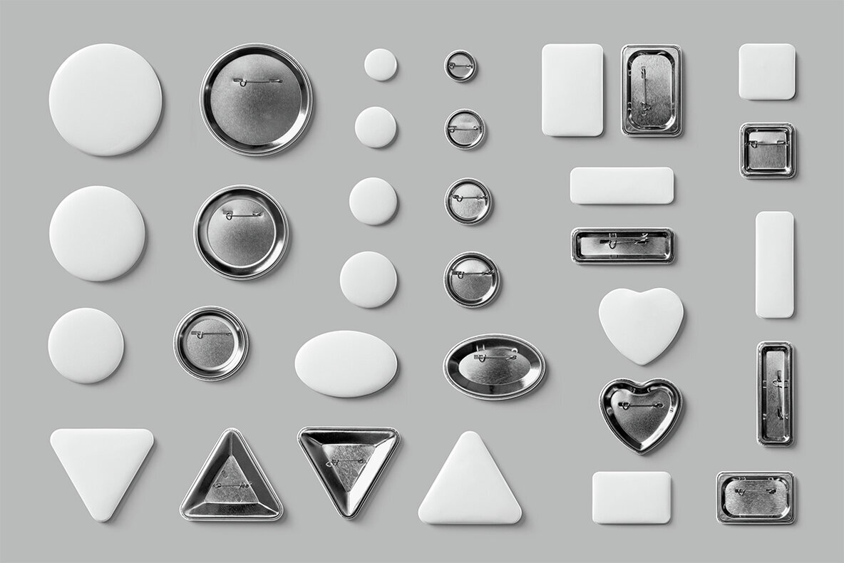 Badge Mockups   Packaging Creator 3