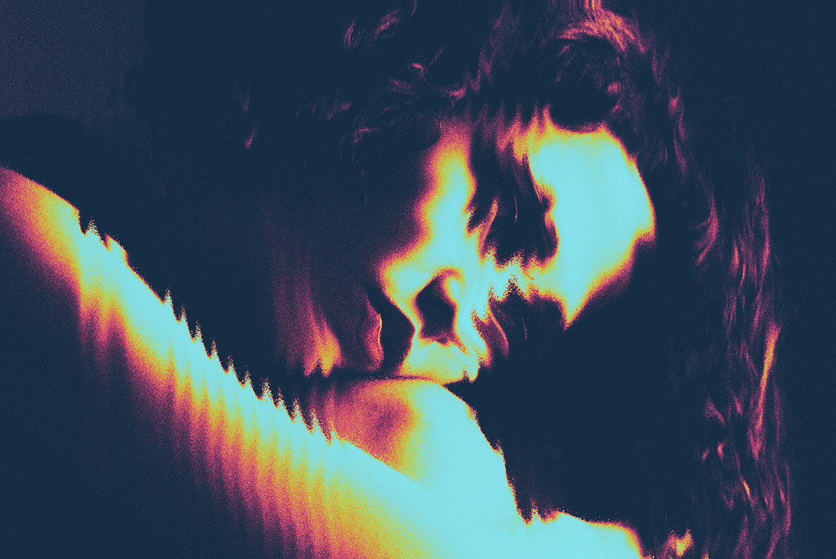 Sand Grain Distortion Photo Effect 2