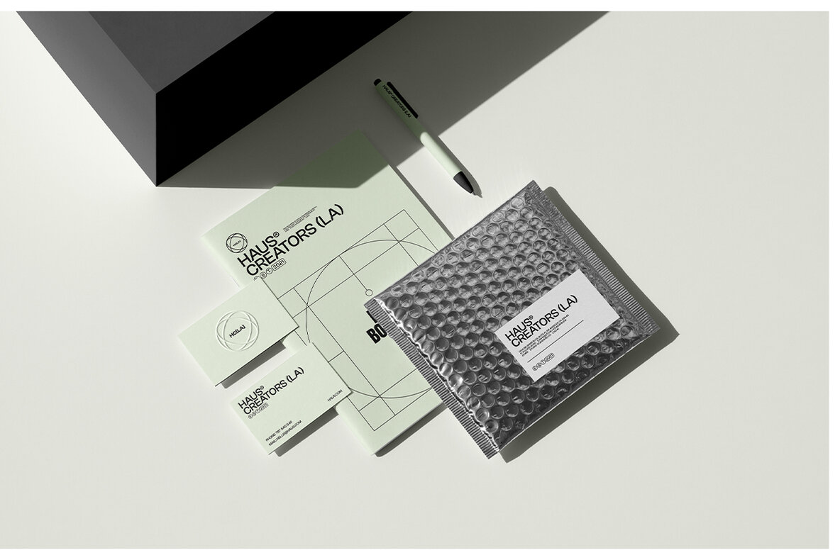 Sunlight Branding Mockups   Outdoor Scenes 6