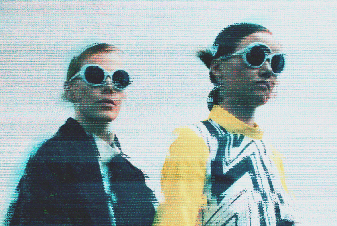 Screen Distortion Effect 4