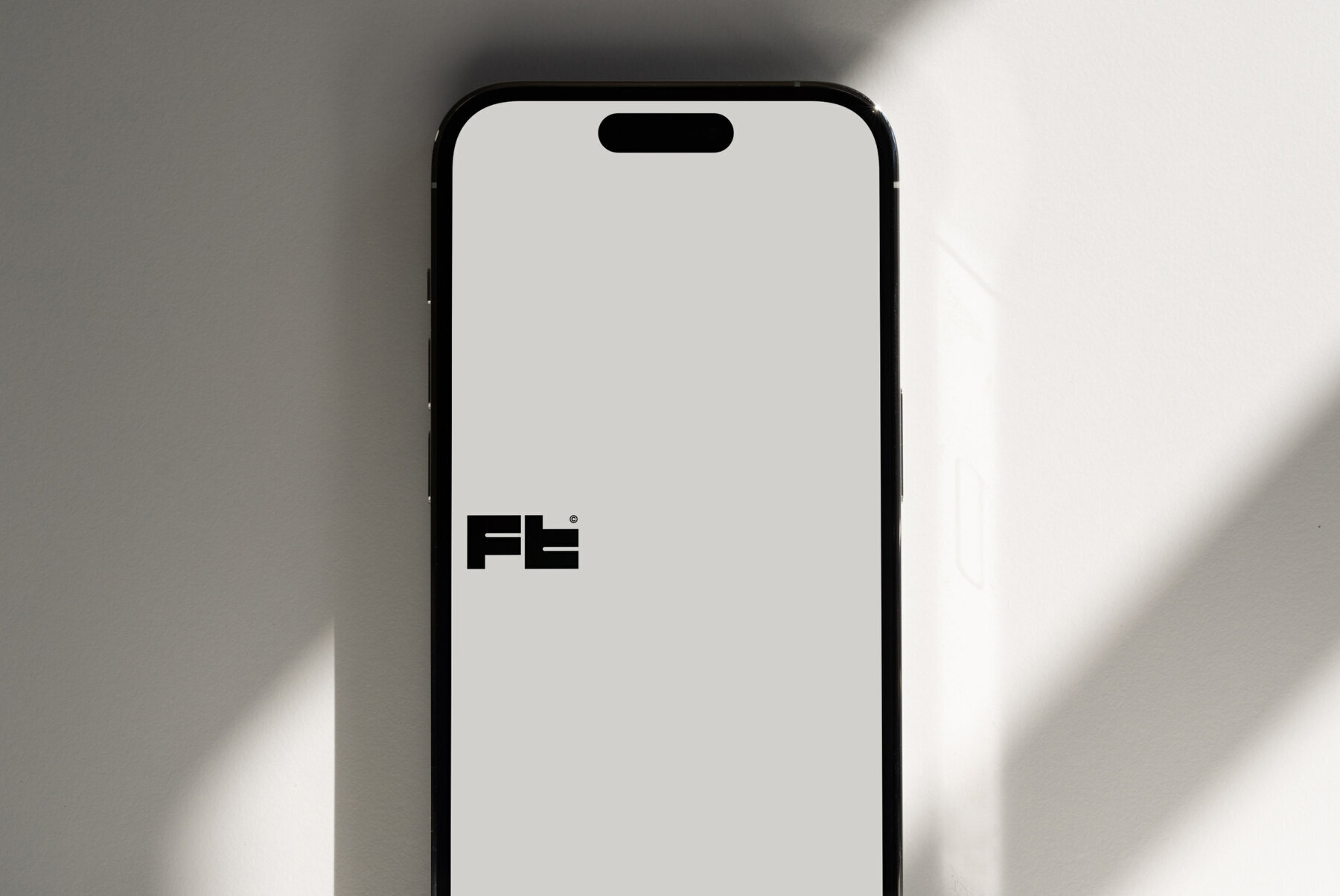 iPhone 14 Pro   002 2