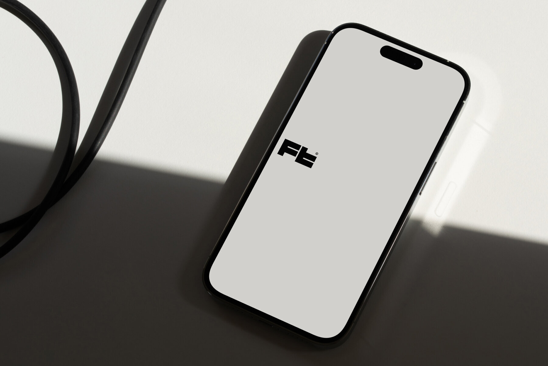 iPhone 14 Pro   022 2