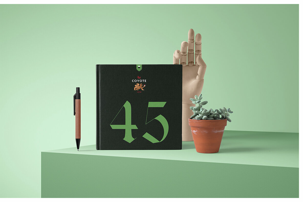 Front View Mockups   Studio Scenes 20