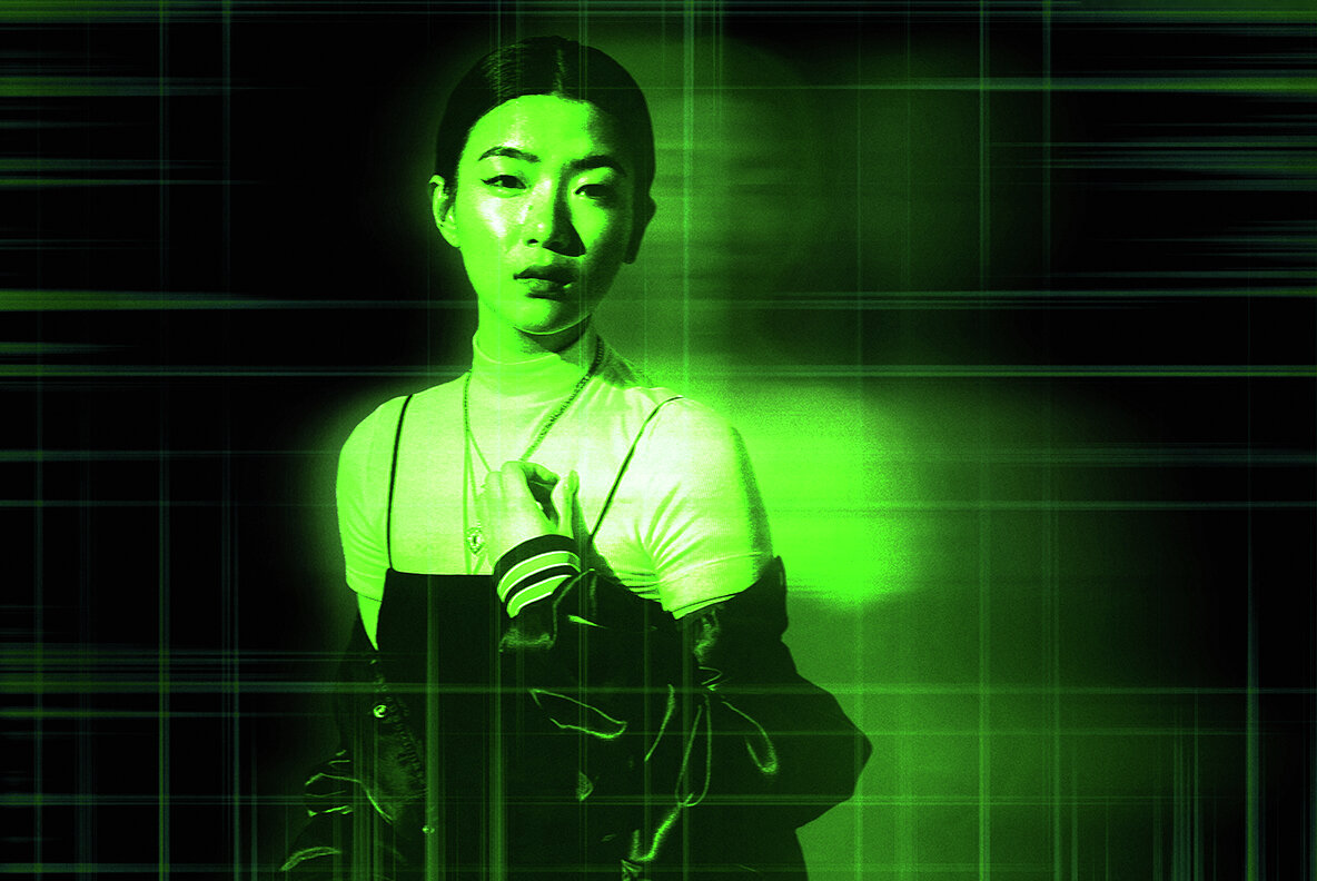 Hologram Glitch Photo Effect 5