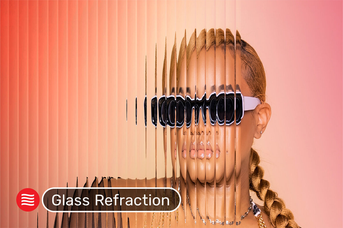 Glass Refraction Effect 1
