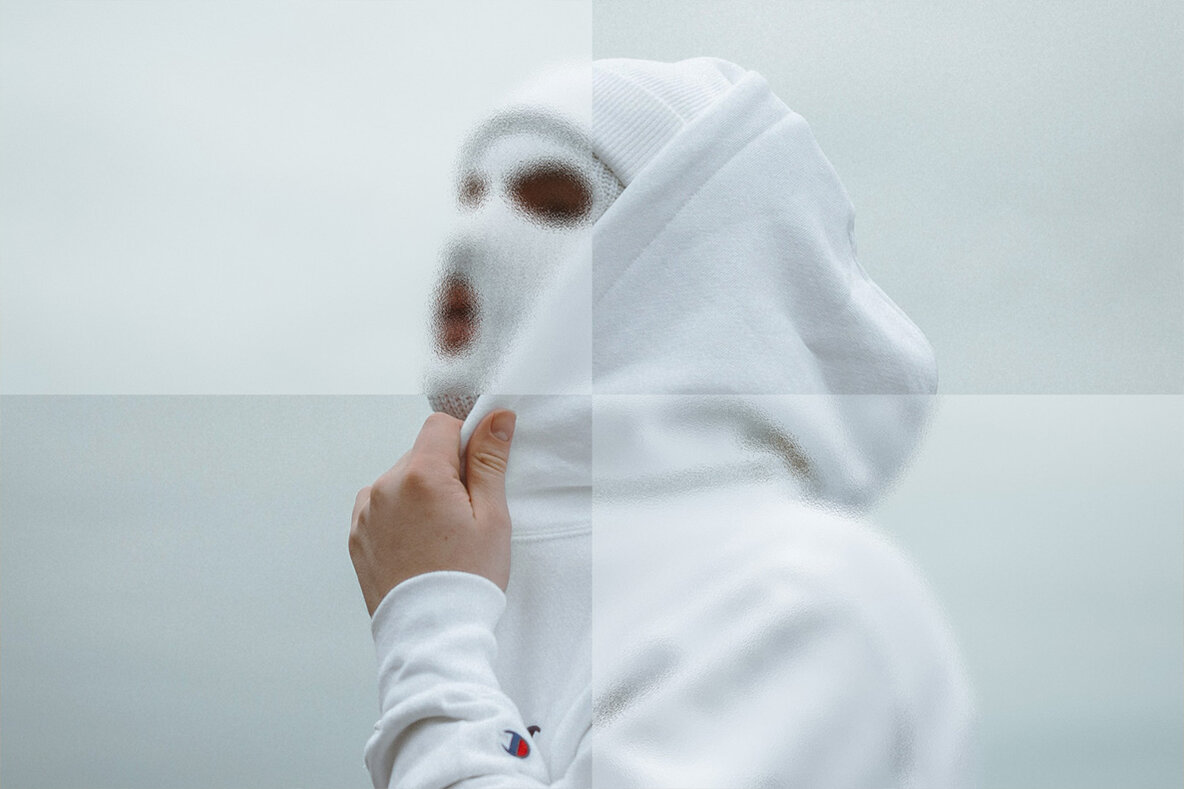 Glass Refraction Effect 6