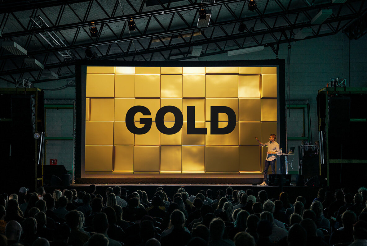 Golden Backgrounds 7