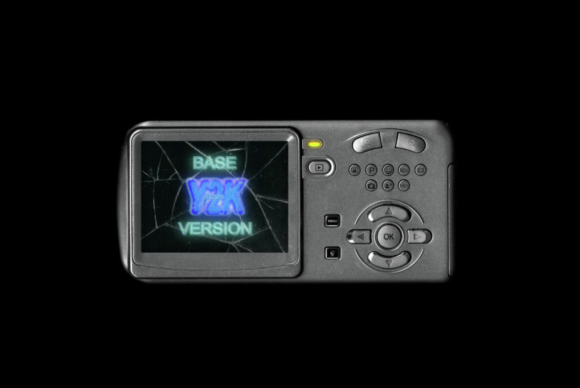 Y2 K Reborn Old Camera LCD PS Action 1