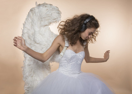 Angel Bride 35